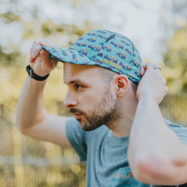 Man wearing Sprints hat