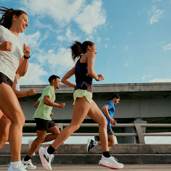 Group of Runners in Brooks Apparel and Glycerin Max Shoes